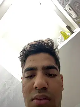 Snapshot of arush_2305 chatting on March 7, 2025, 1:53 am arush 2305 online show from March 7, 2025, 1:53 am