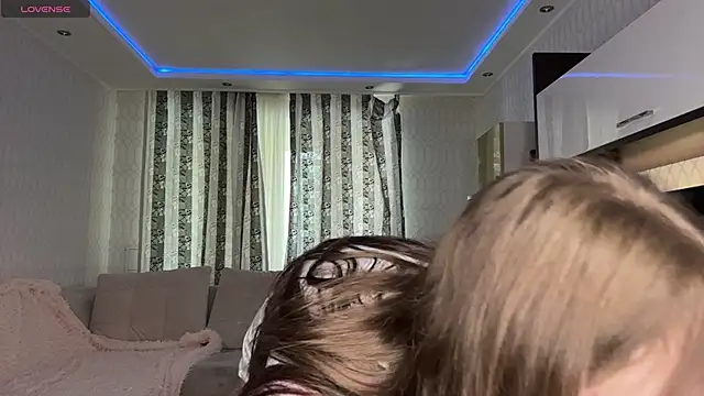 Snapshot of WiloneDimmick chatting on May 10, 2026, 9:24 am WiloneDimmick online show from May 10, 2026, 9:24 am