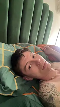 IsmaelRichardson online show from April 10, 2026, 2:46 pm