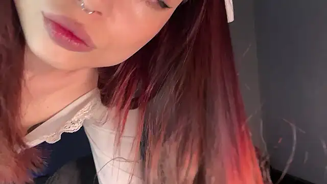 Snapshot of dollfromvenus chatting on February 2, 2025, 3:49 pm dollfromvenus online show from February 2, 2025, 3:49 pm