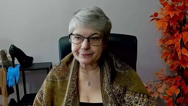 IrisDream online show from March 19, 2025, 10:44 am