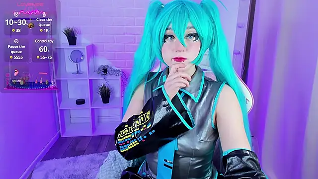 Snapshot of Aki__Ra chatting on January 17, 2025, 8:33 pm Aki  Ra online show from January 17, 2025, 8:33 pm