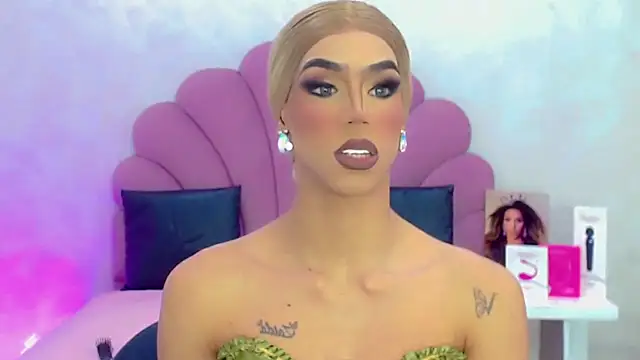 briana sex32 online show from April 21, 2026, 3:46 am