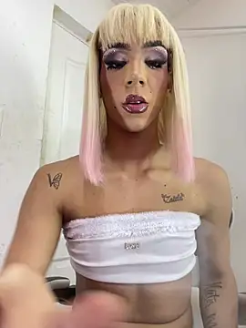 briana sex32 online show from July 29, 2026, 4:01 am