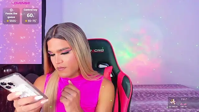 AllisonsweetZ online show from December 3, 2025, 2:16 pm