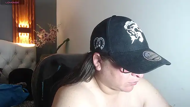 katty femdom online show from April 17, 2026, 11:57 am