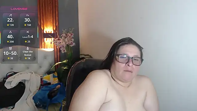 Snapshot of katty_femdom chatting on January 9, 2026, 8:54 am katty femdom online show from January 9, 2026, 8:54 am