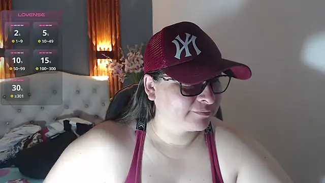 Snapshot of katty_femdom chatting on February 7, 2026, 9:39 am katty femdom online show from February 7, 2026, 9:39 am