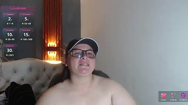 katty femdom online show from April 16, 2026, 1:12 pm