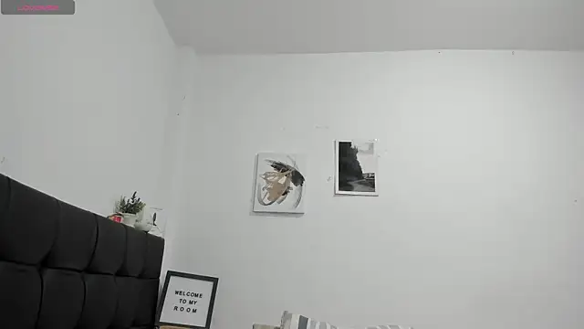 Snapshot of RoddyRich11 chatting on December 19, 2025, 12:29 pm RoddyRich11 online show from December 19, 2025, 12:29 pm