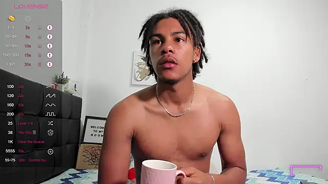 Snapshot of RoddyRich11 chatting on November 15, 2025, 11:36 am RoddyRich11 online show from November 15, 2025, 11:36 am