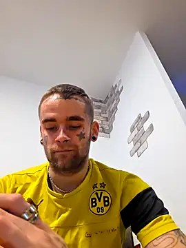 Jerryeno online show from November 1, 2025, 4:08 am