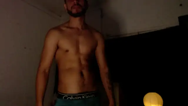 Snapshot of maxximus_100 chatting on January 9, 2025, 6:06 am maxximus 100 online show from January 9, 2025, 6:06 am