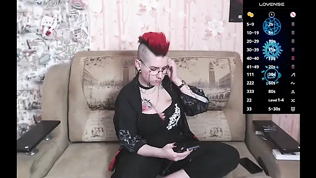 Miya Wey  online show from March 24, 2026, 10:43 pm