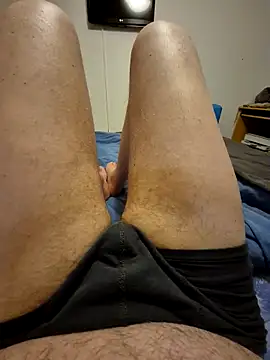 Snapshot of Bretoncool chatting on March 31, 2026, 4:47 am Bretoncool online show from March 31, 2026, 4:47 am