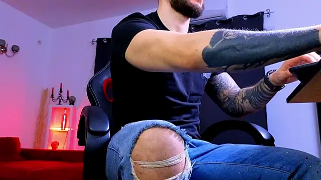 MightyAaron66 online show from February 14, 2026, 3:34 pm