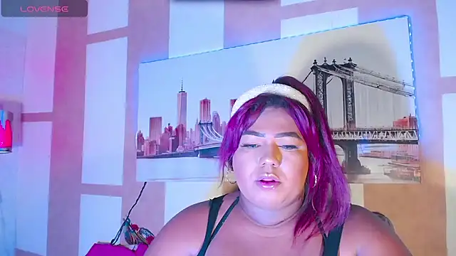 OpraxBellinda online show from October 22, 2025, 3:17 am