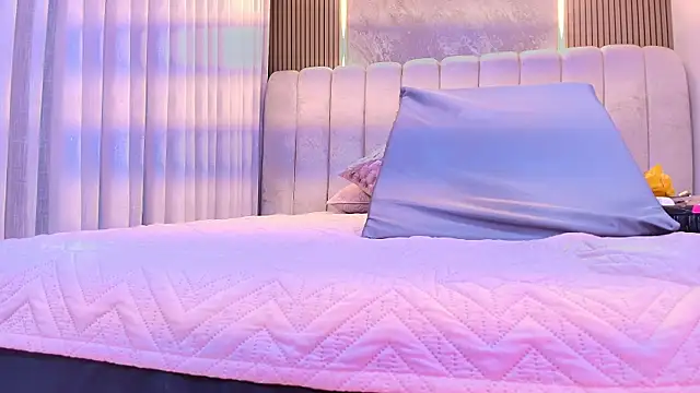 kata hazel online show from November 19, 2025, 7:25 pm