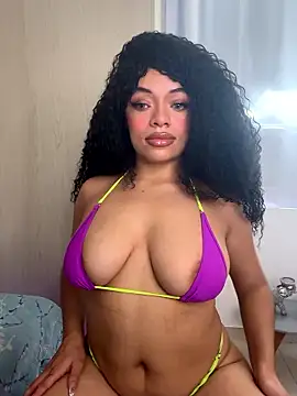 Snapshot of Alyssa_Houston chatting on January 7, 2026, 12:54 pm Alyssa Houston online show from January 7, 2026, 12:54 pm