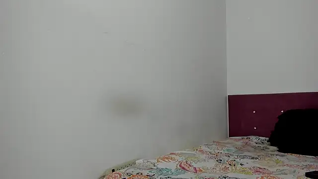 Snapshot of HeellBoy_ chatting on December 19, 2025, 6:38 am HeellBoy online show from December 19, 2025, 6:38 am