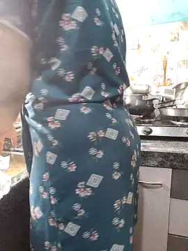 samitasharma online show from October 21, 2025, 6:02 am