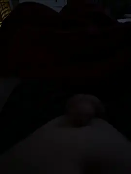 Snapshot of rundum40 chatting on December 25, 2024, 7:14 am rundum40 online show from December 25, 2024, 7:14 am