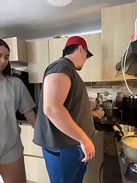 karla nill online show from February 22, 2026, 7:04 pm