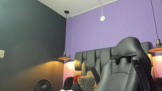 Lyon vach online show from October 25, 2025, 1:16 am