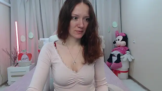 BarbaraStily online show from April 10, 2026, 8:32 am