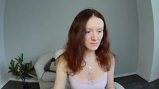 BarbaraStily online show from July 18, 2026, 12:36 pm