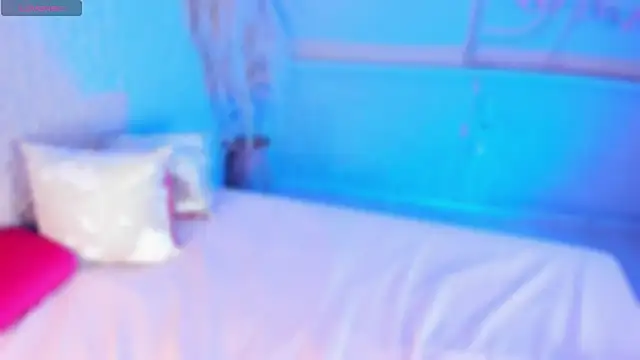 ArticaBelle online show from December 21, 2025, 4:36 am