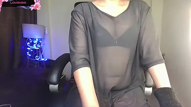 Black-Pearll online show from February 2, 2026, 3:55 pm