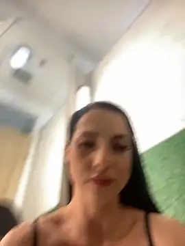 Snapshot of Roxana-Sexy chatting on February 23, 2025, 6:17 am Roxana-Sexy online show from February 23, 2025, 6:17 am