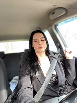 Snapshot of Roxana-Sexy chatting on March 15, 2025, 5:19 am Roxana-Sexy online show from March 15, 2025, 5:19 am