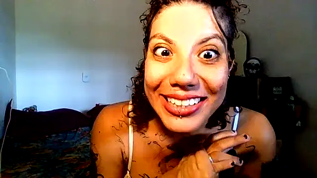 Submersidollx online show from April 2, 2026, 2:02 pm