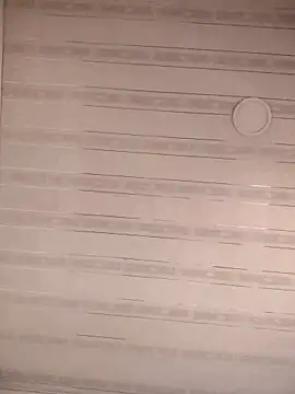 LaurenWelly  online show from February 26, 2026, 9:04 pm