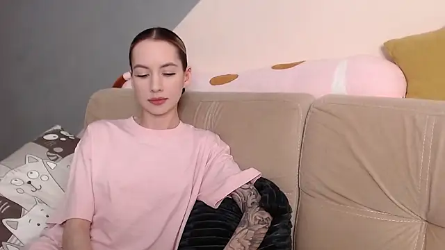 AmbrielHailey online show from January 11, 2026, 8:49 pm