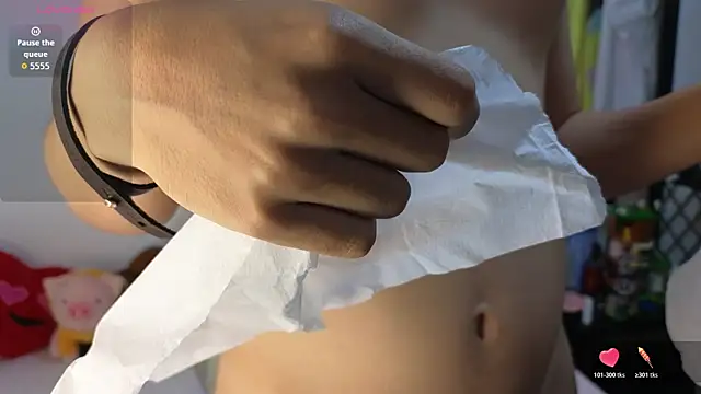 Snapshot of milky__boy_ chatting on November 23, 2025, 5:17 am milky boy online show from November 23, 2025, 5:17 am