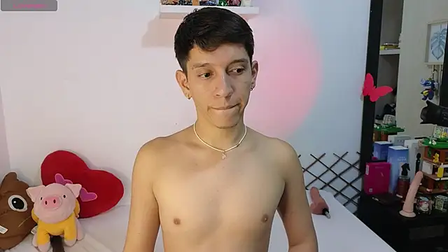 Snapshot of milky__boy_ chatting on January 11, 2026, 4:19 am milky boy online show from January 11, 2026, 4:19 am