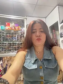 Snapshot of Cesywet chatting on March 14, 2025, 2:20 am Cesywet online show from March 14, 2025, 2:20 am