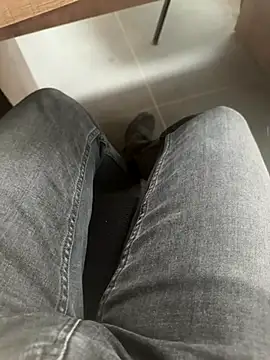 Snapshot of homidor chatting on October 21, 2025, 2:16 pm homidor online show from October 21, 2025, 2:16 pm