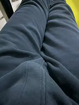 Snapshot of homidor chatting on February 12, 2025, 11:30 pm homidor online show from February 12, 2025, 11:30 pm