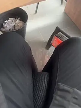 Snapshot of homidor chatting on February 13, 2025, 1:26 pm homidor online show from February 13, 2025, 1:26 pm