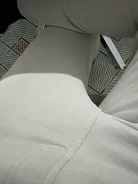 Snapshot of homidor chatting on February 16, 2025, 10:00 pm homidor online show from February 16, 2025, 10:00 pm