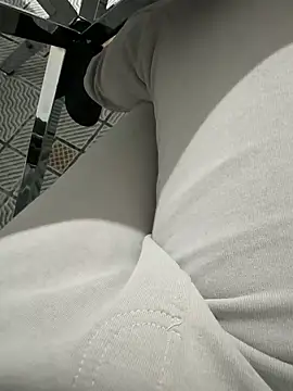 Snapshot of homidor chatting on February 22, 2025, 11:03 pm homidor online show from February 22, 2025, 11:03 pm