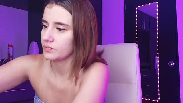 TinaJonnes  online show from March 3, 2026, 6:20 am