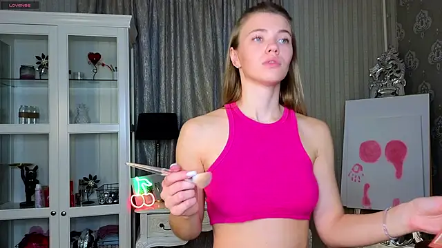 AnneFoxy online show from November 30, 2025, 7:42 am