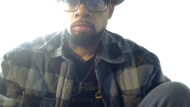 Snapshot of WhiskeyWood_DuhGOD chatting on February 23, 2026, 5:35 pm WhiskeyWood DuhGOD online show from February 23, 2026, 5:35 pm