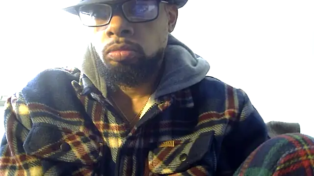 Snapshot of WhiskeyWood_DuhGOD chatting on February 3, 2026, 5:40 pm WhiskeyWood DuhGOD online show from February 3, 2026, 5:40 pm