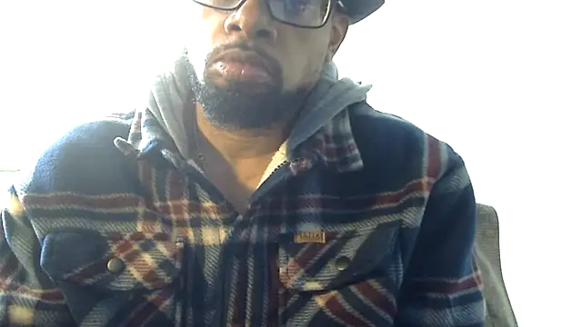 Snapshot of WhiskeyWood_DuhGOD chatting on February 10, 2026, 5:34 pm WhiskeyWood DuhGOD online show from February 10, 2026, 5:34 pm